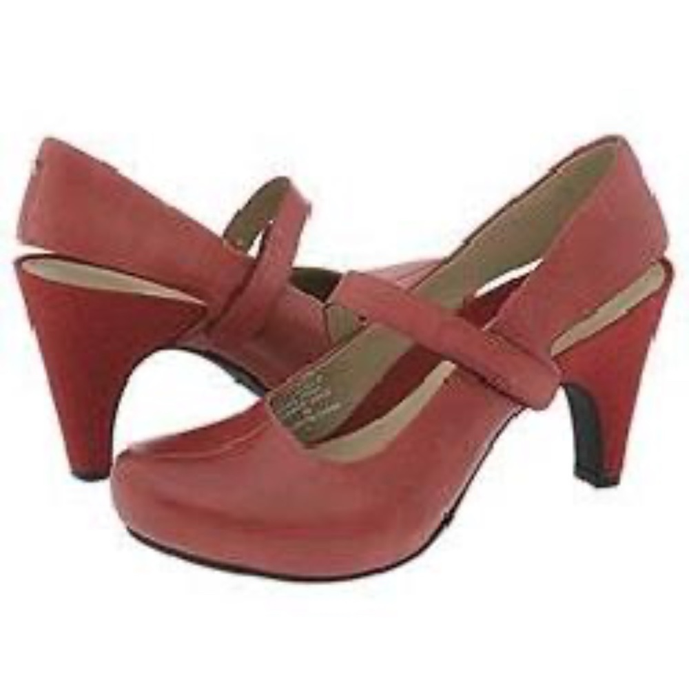 Tsubo Acrea Deep Red Pumps/Heels - Size 10